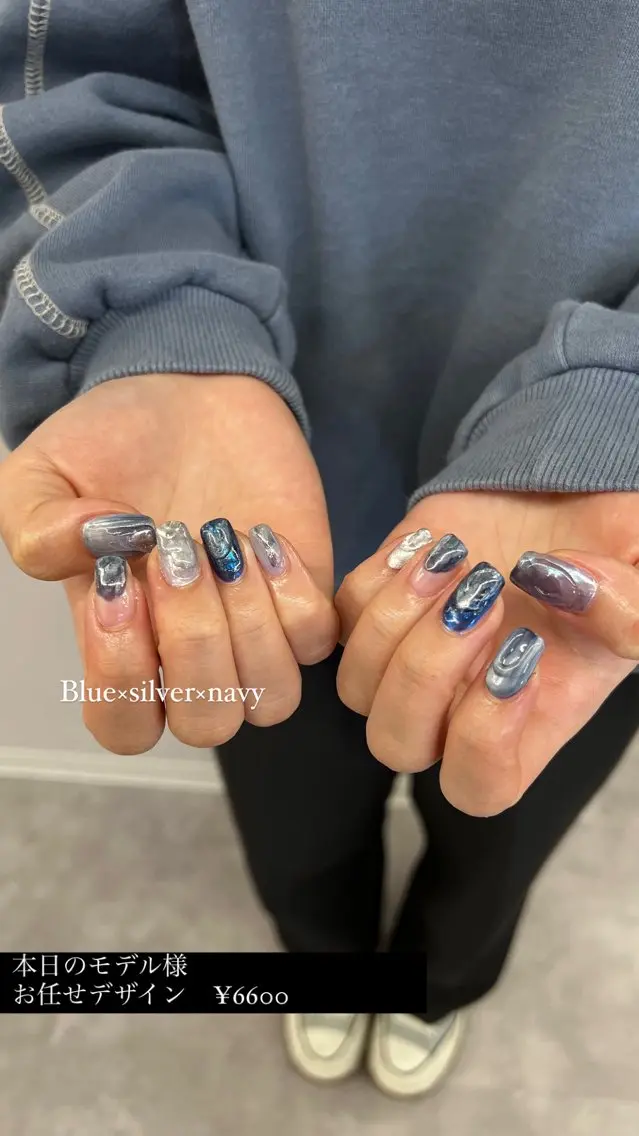 ネイル ブルー ジェルネイル 韓国ネイル ニュアンスネイル パラジェル Bana_ Nailのネイルデザイン