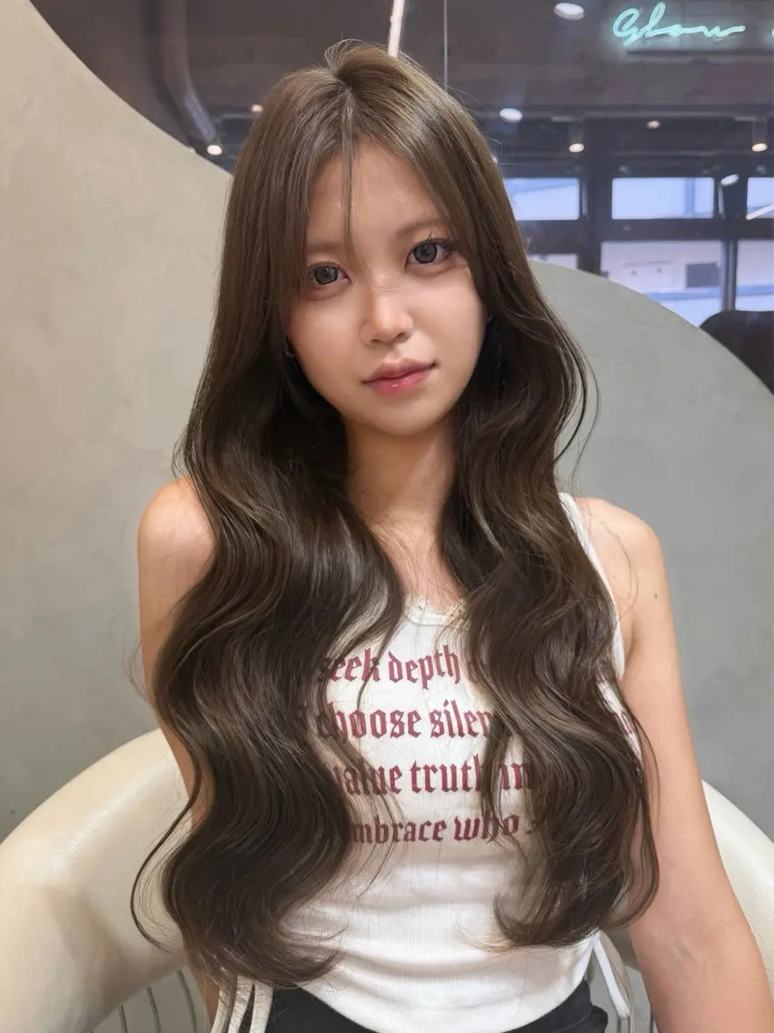 ロング 大宮🎀うる艶矯正 mizukiのヘアスタイル