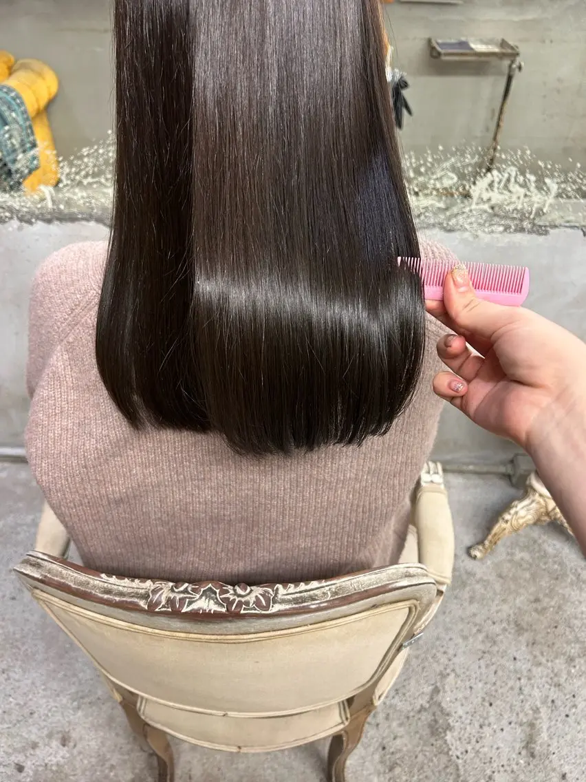 ミディアム カラー 髪質改善 トリートメント お任せヘア☘️☘️ 及川渚のヘアスタイル