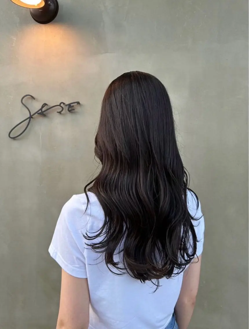 ロング ココナ/ 透明感カラー🪽のヘアスタイル