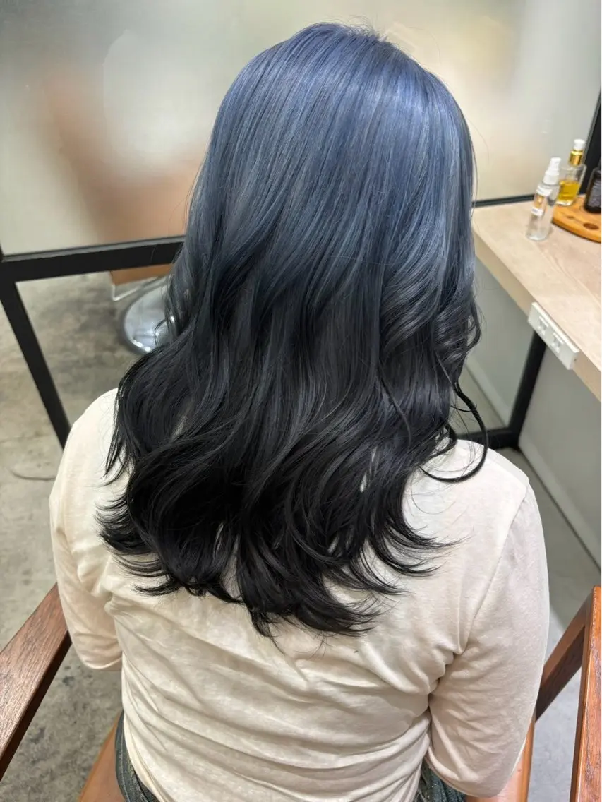 ロング カラー カット ヘアカラー 室谷 ゆりあのヘアスタイル