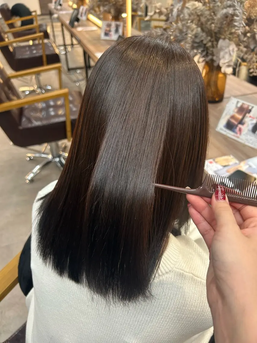 セミロング カラー 髪質改善 ヘアカラー レイヤー/ハイトーン 艶感/ririkaのヘアスタイル
