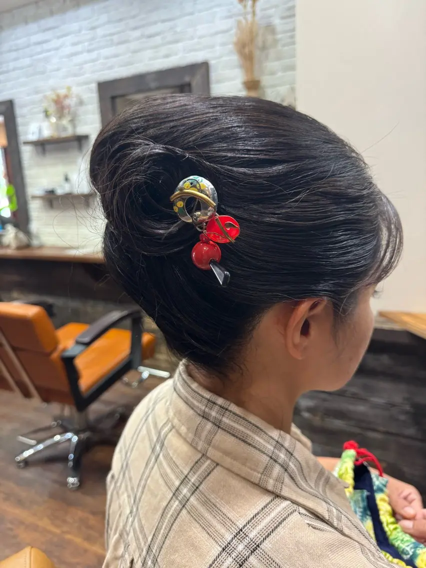 セミロング ヘアアレンジ 夜会巻き 着物ヘア ヘアセット 丹 由佳のヘアスタイル