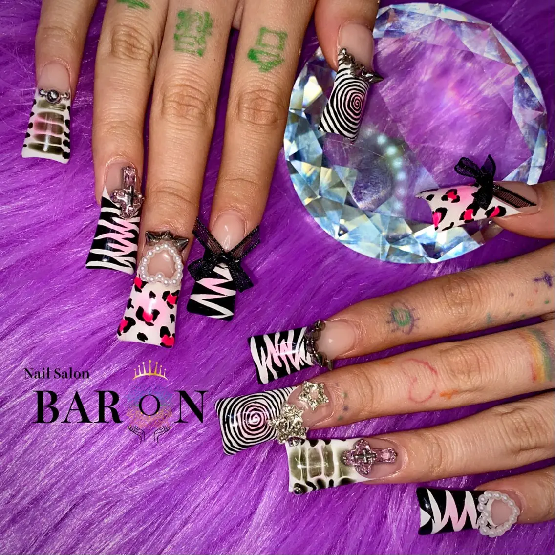 ネイル ハンドネイル ♛︎BARON♛︎ ERINAのネイルデザイン