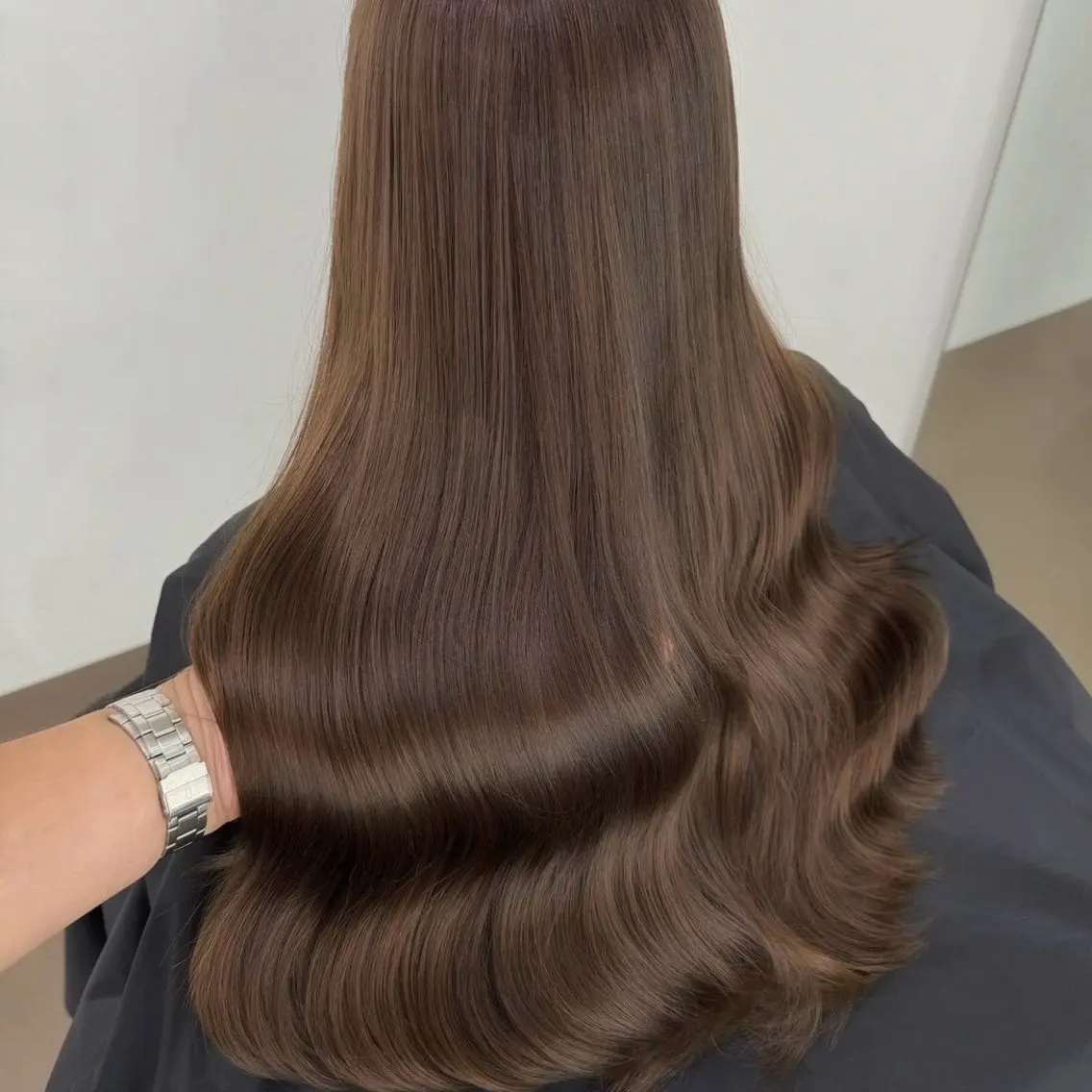 ロング カラー ベージュカラー ブリーチ ブラウンカラー 透明感カラー デザインカラー ヘアカラー トリートメント 涼星/心斎橋/艶髪 モデル様募集中👑のヘアスタイル