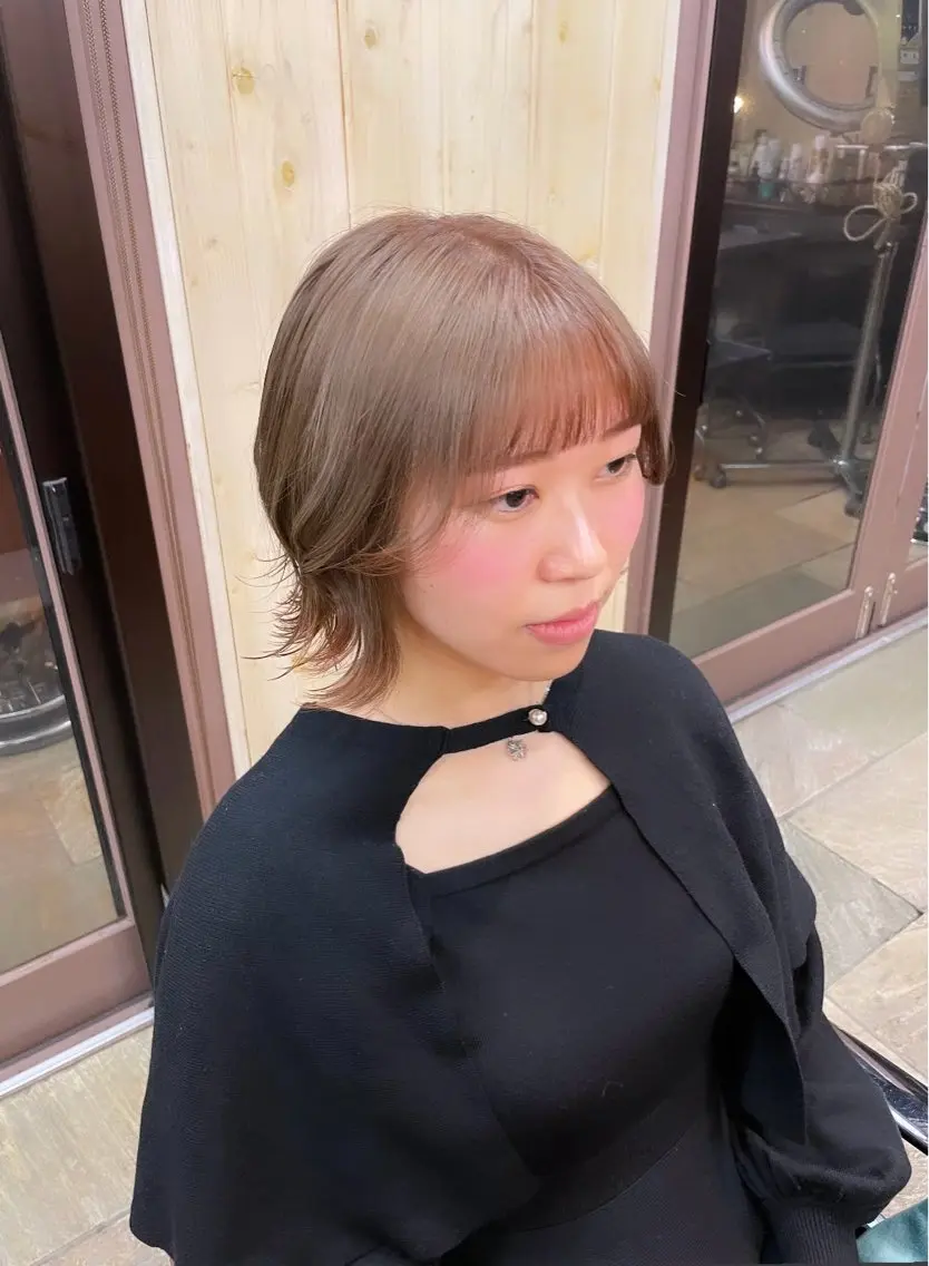 ショート カラー 透明感カラー ayaka |トレンドヘアのヘアスタイル