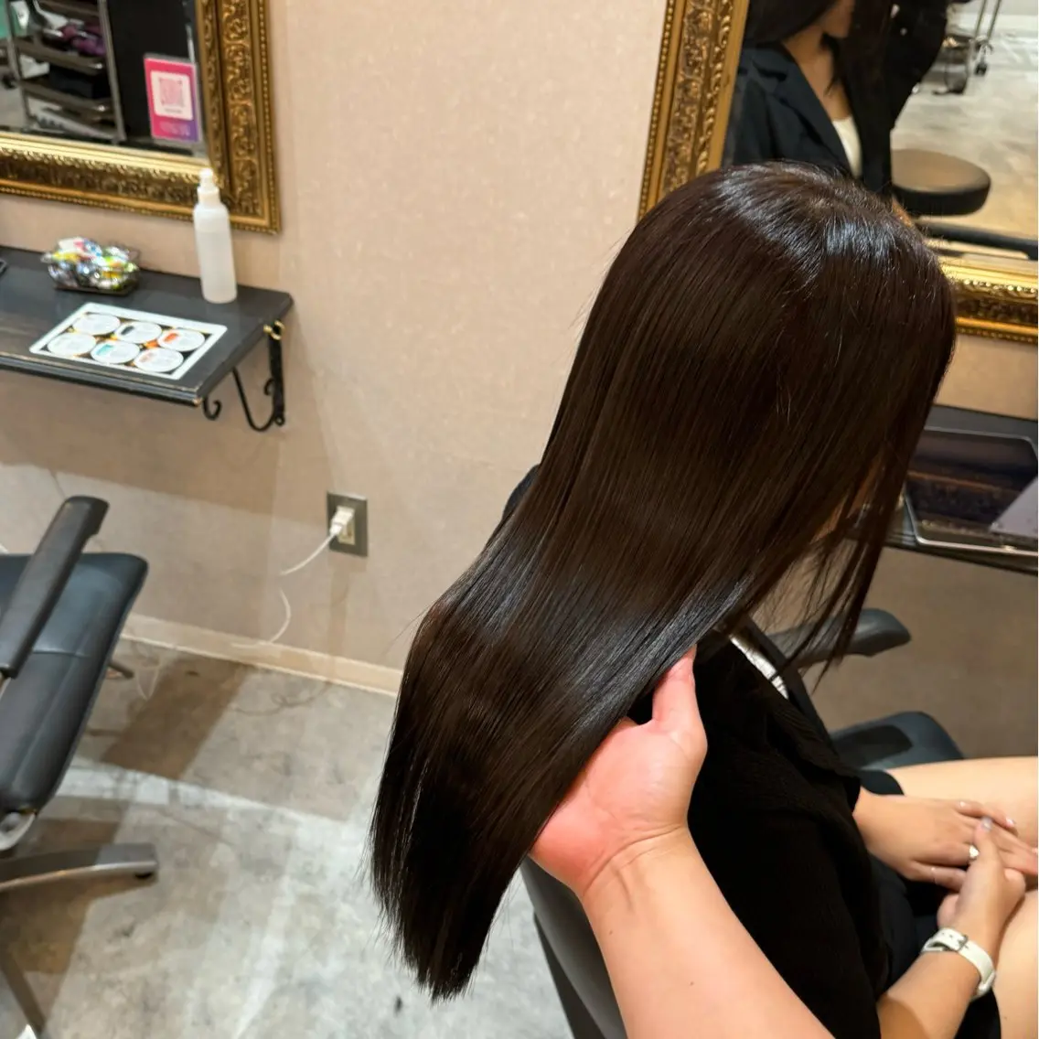 ロング トリートメント 🫧透明感カラー 🫧 ジルバ清水南海のヘアスタイル