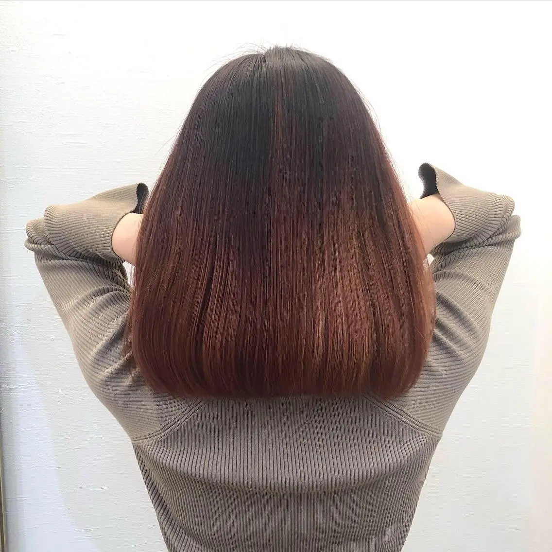 カラー グラデーションカラー ツノガイ エリのヘアスタイル