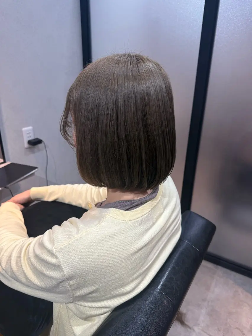 ショート カラー カット ヘアカラー トリートメント soi 💜AYAKOのヘアスタイル