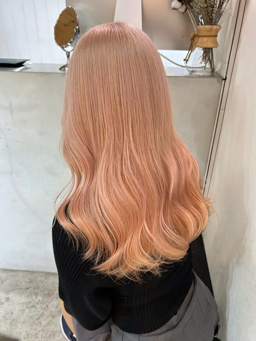 ミディアム カラー メンズ ピンクカラー カット ヘアカラー トリートメント 🧸艶々韓国ヘア 🧁mizunaのヘアスタイル