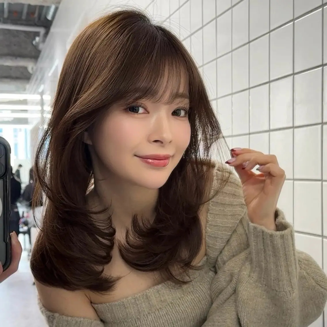 セミロング カット ヘアカラー トリートメント 韓国ヘア🤍🇰🇷 ‪🫶🏻吉満のヘアスタイル