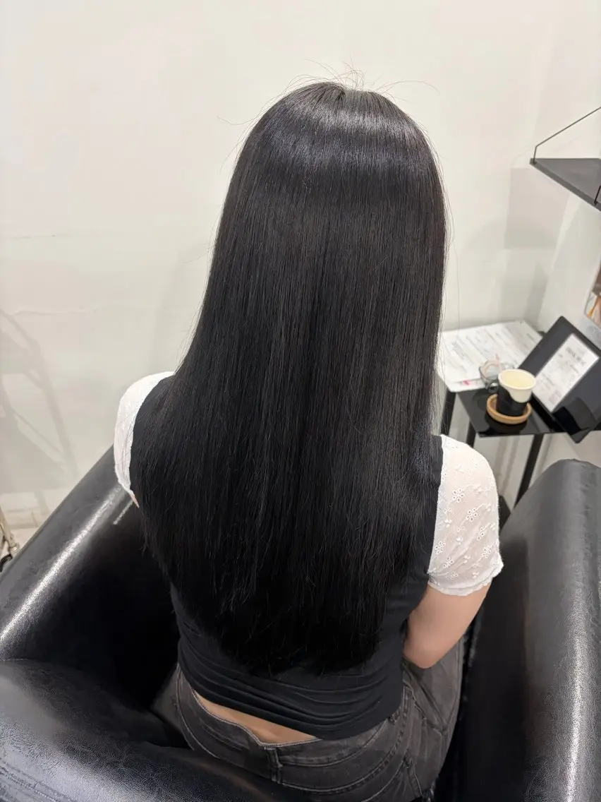 ロング ヘアカラー 田中 沙織のヘアスタイル