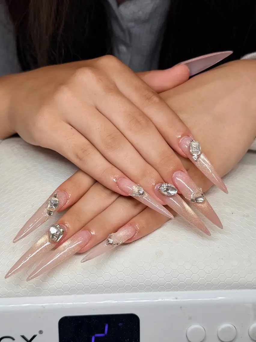 カラー RUBY NAIL& BEAUTY SPAのネイルデザイン