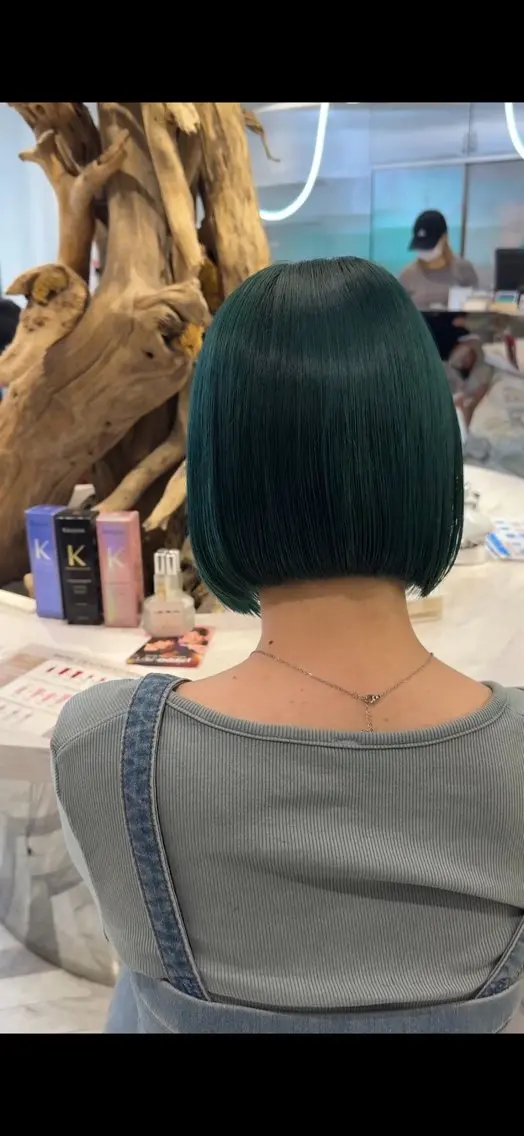 カラー ブリーチ ケアブリーチ デザインカラー ダブルカラー イヤリングカラー 酸性ストレート /ハイトーン/つばさのヘアスタイル