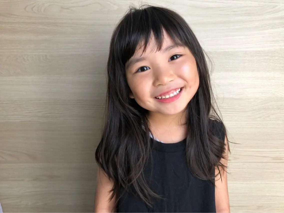 ロング ヘアアレンジ キッズ 鶴﨑 美優亜のヘアスタイル
