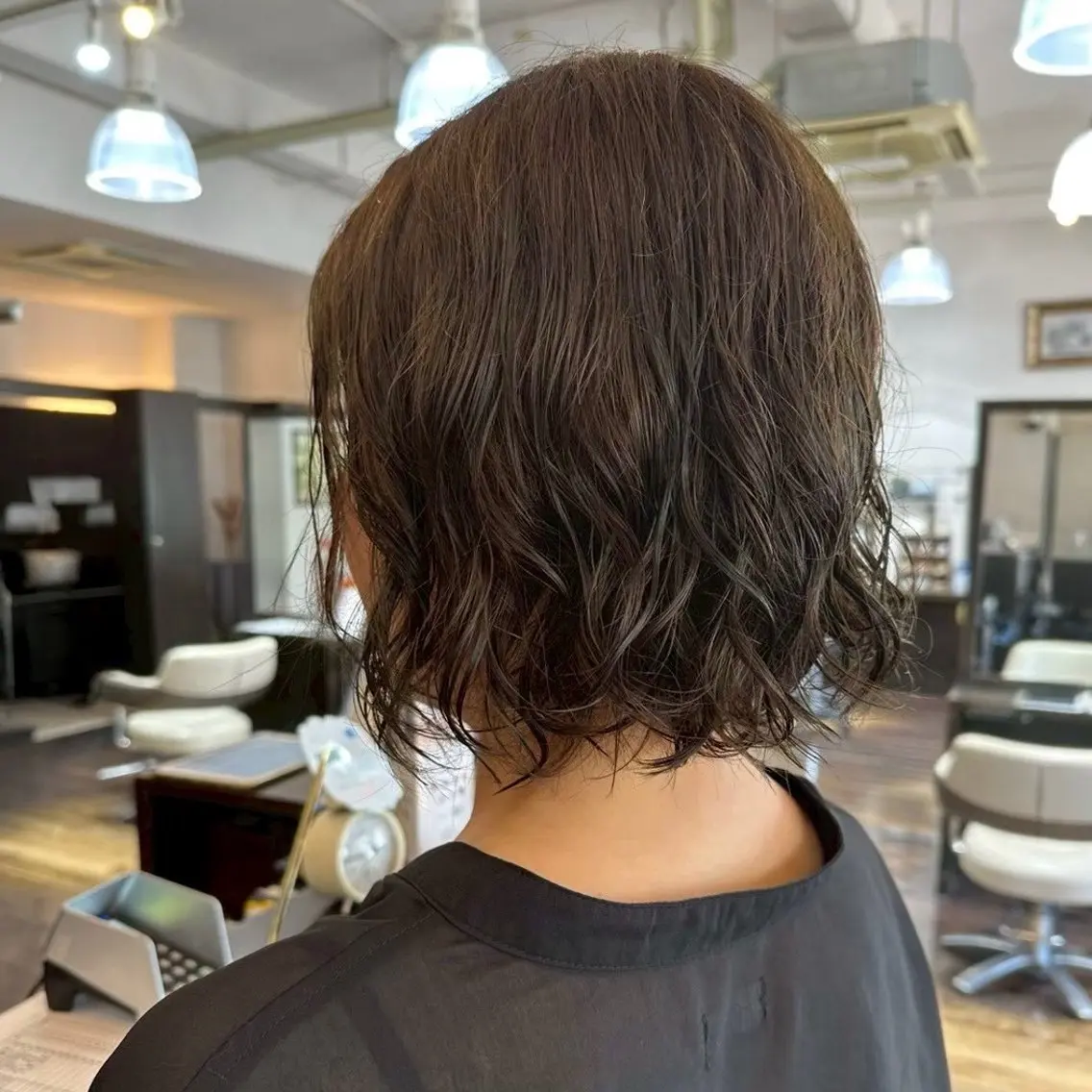 ショート カラー カット 近藤 優羽のヘアスタイル