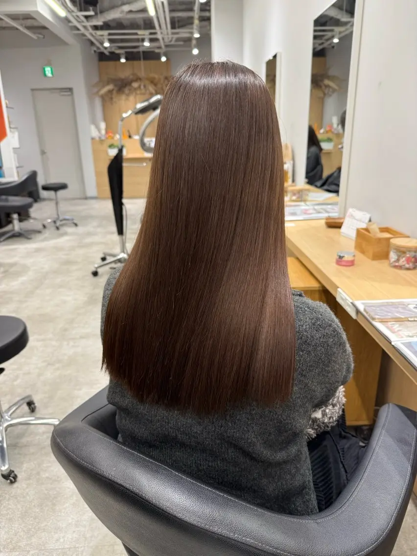 ロング カラー ブラウンカラー ショコラブラウン カット ヘアカラー トリートメント 巻ける髪質改善🫧ハ イライト/永田汰伊智のヘアスタイル