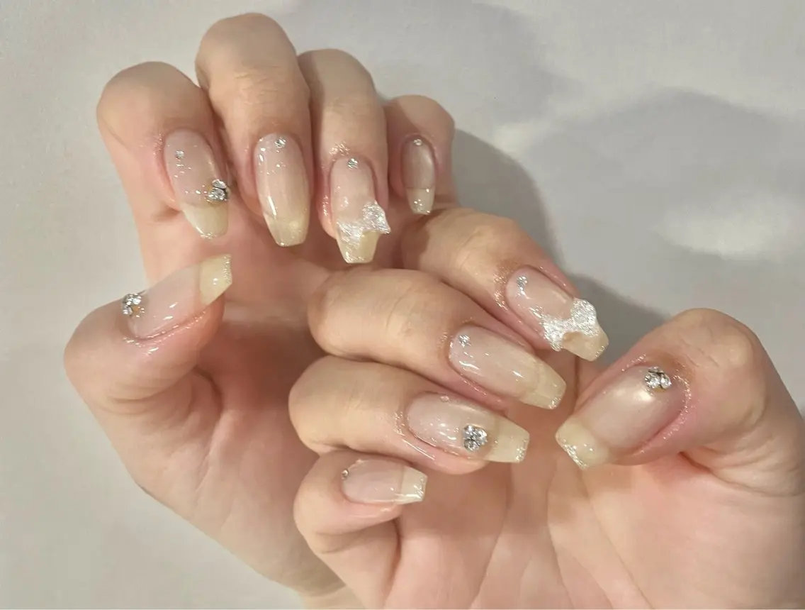 ネイル ハンドネイル Lily イシイのネイルデザイン