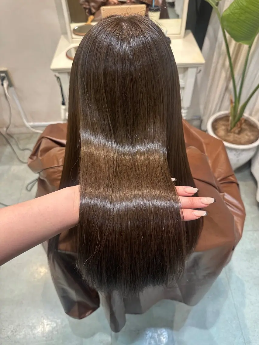 ロング カラー ヘアカラー トリートメント Suzuha 新宿のヘアスタイル