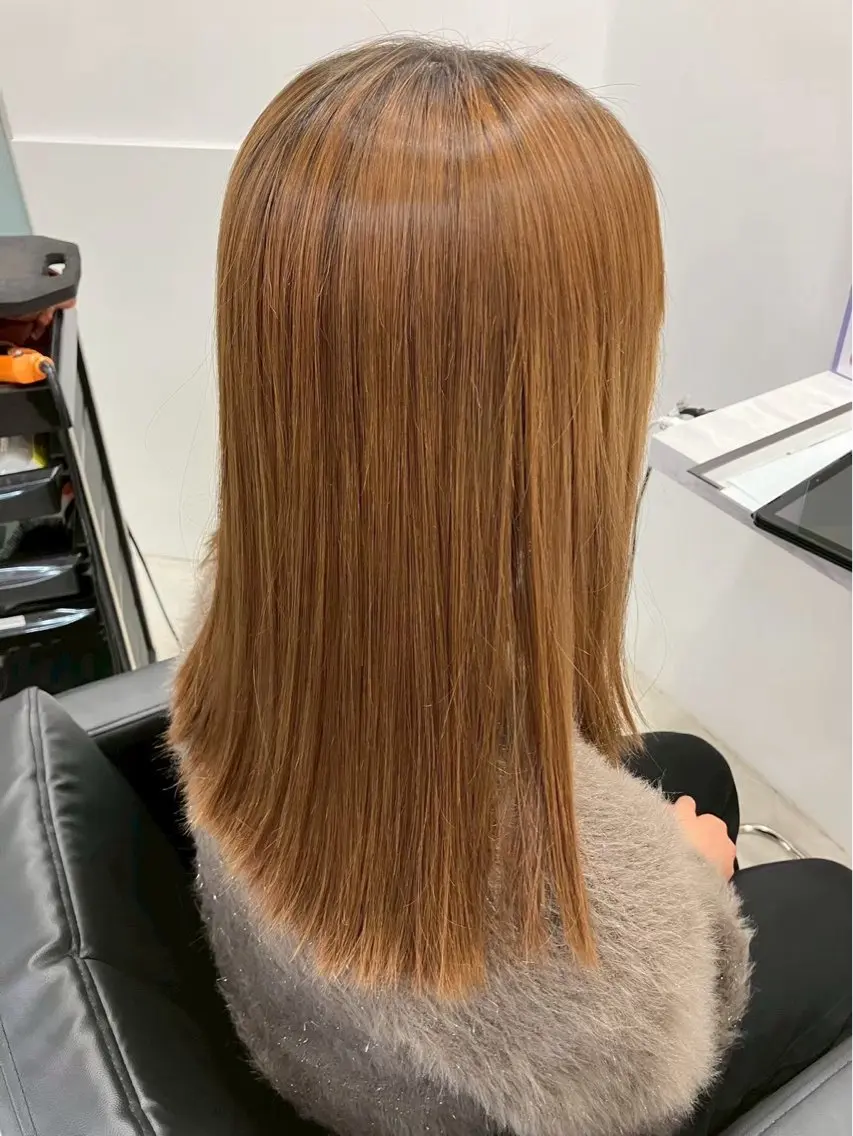セミロング カラー ヘアカラー 藤原 さくらのヘアスタイル