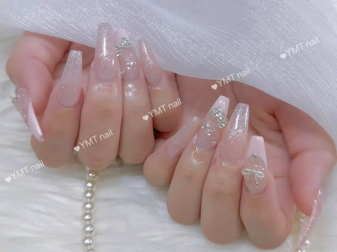 ネイル 長さ出し フットネイル ジェルネイル 韓国ネイル マグネットネイル ハンドネイル YMT. NailStudioのネイルデザイン