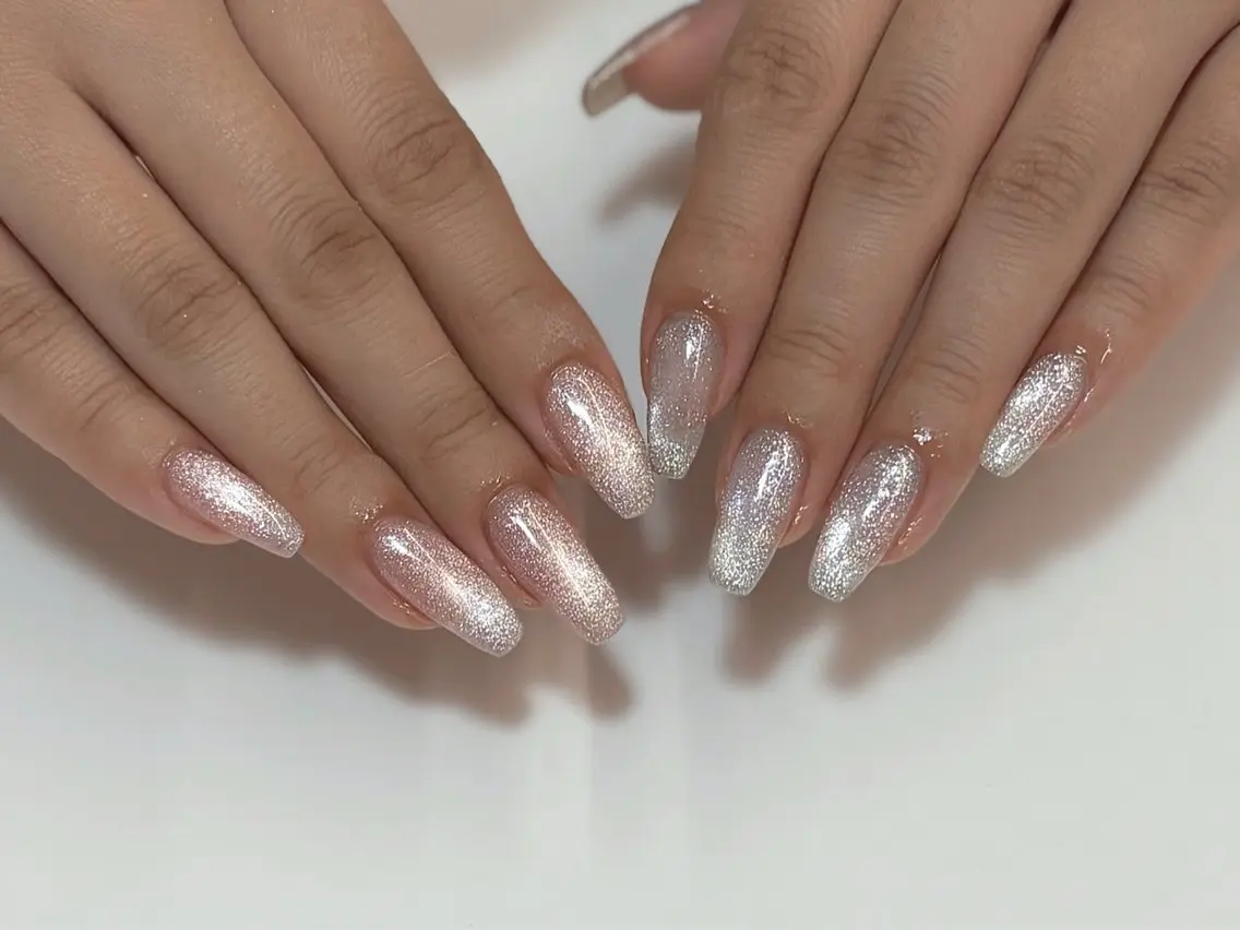 ネイル キラキラネイル マグネットネイル bel fiore Jrネイリスト.⭐️のネイルデザイン
