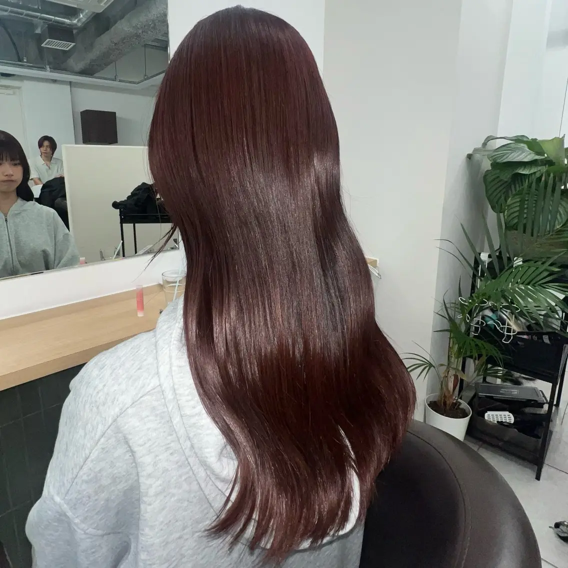 ロング カラー カット ヘアカラー トリートメント 赤みゼロ/透明感 カラー🌿KANTAのヘアスタイル