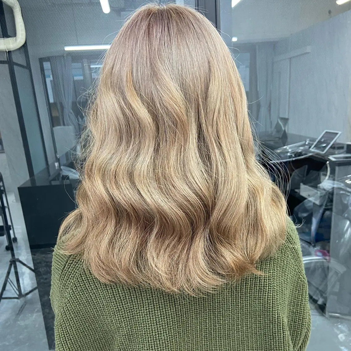 ミディアム カラー ハイトーンカラー メンズ特化/ マンツーマン/Ryuのヘアスタイル