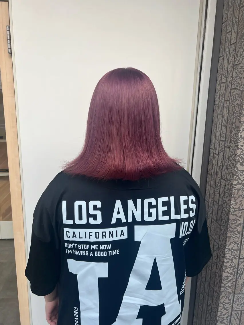 ショート ブリーチカラー HAZUKI🦖のヘアスタイル