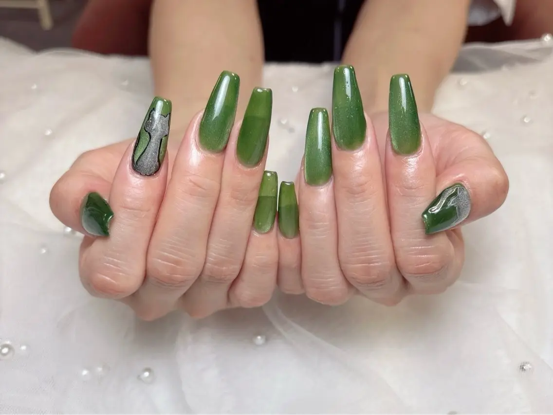 ネイル アートネイル ハンドネイル ハンドケア R1🎀Nail💕 池袋東口店のネイルデザイン