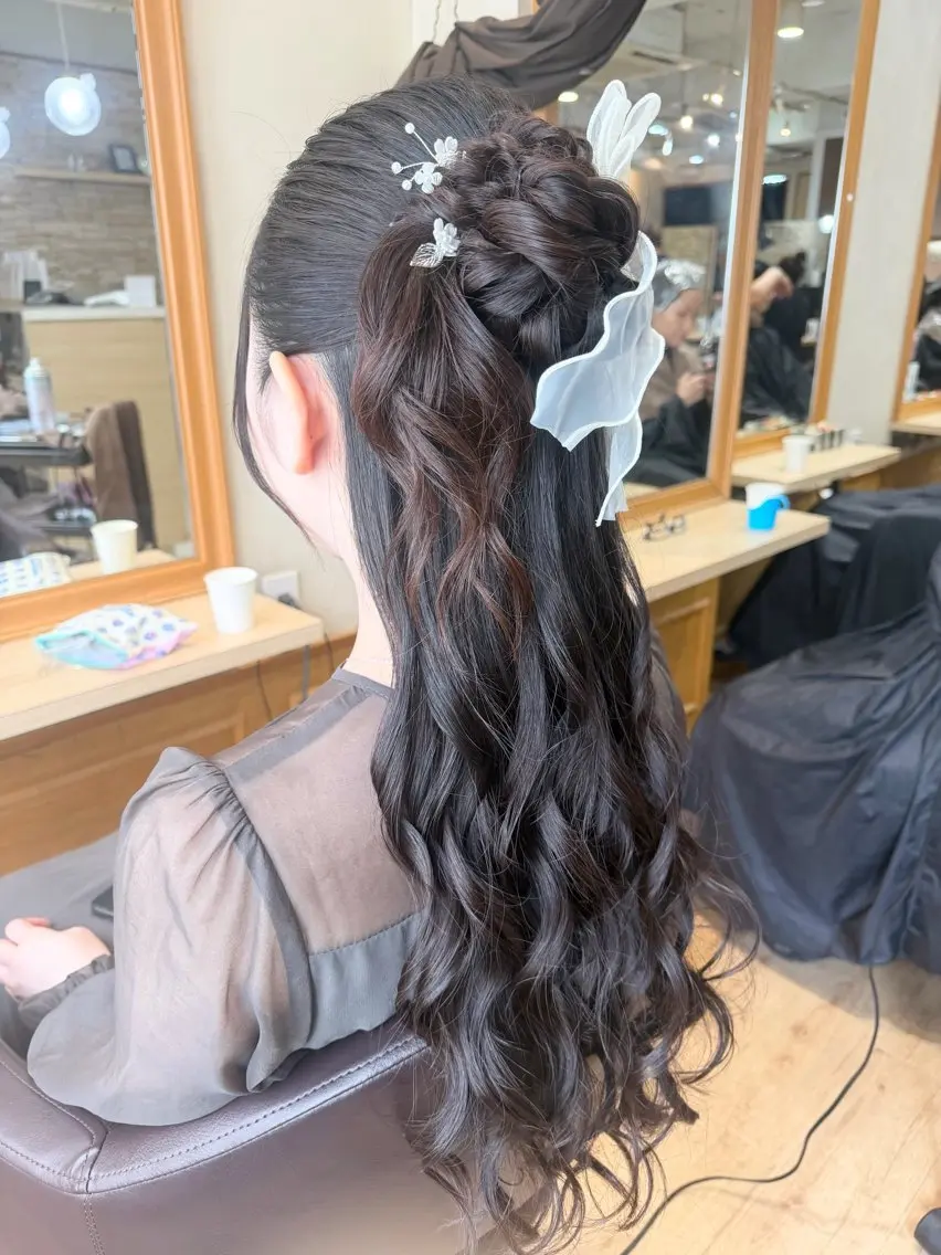 ヘアアレンジ 大谷 茉のヘアスタイル