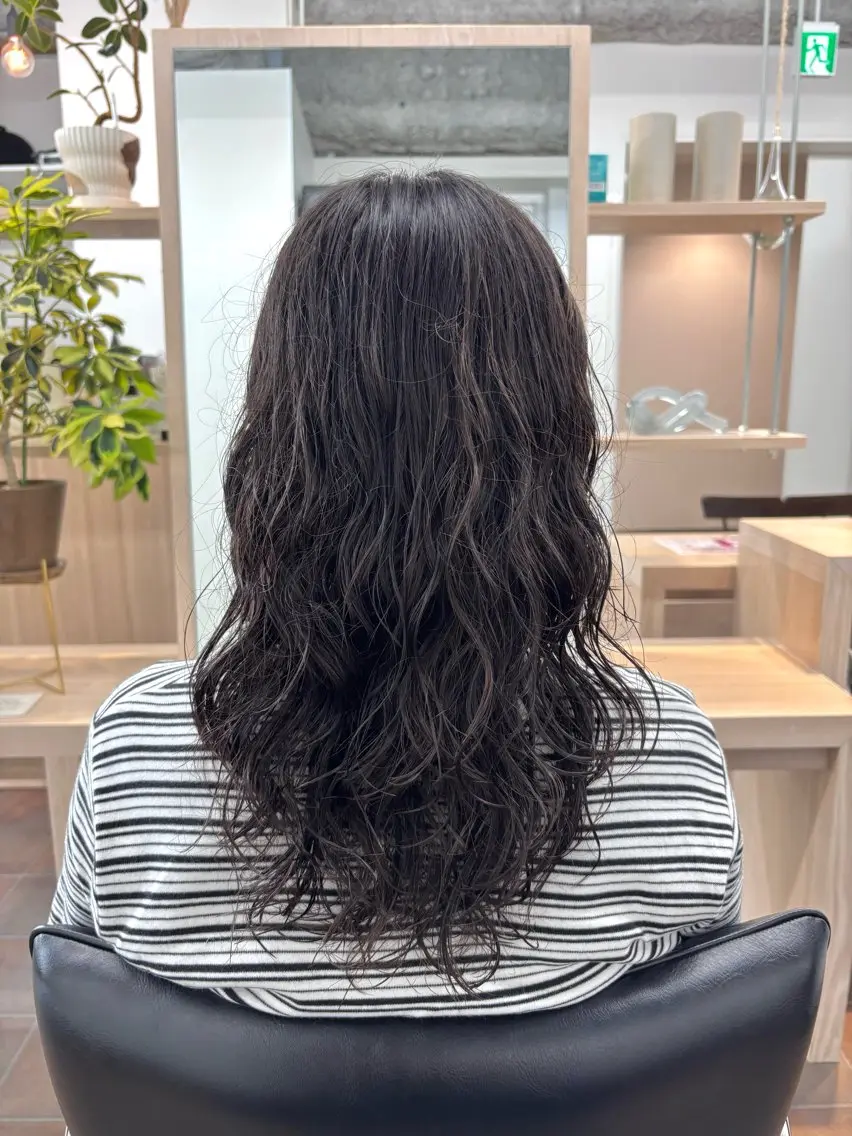 セミロング パーマ セミロングパーマ デジタルパーマ カット パーマ トリートメント パーマ/レイヤー かどたはるなのヘアスタイル