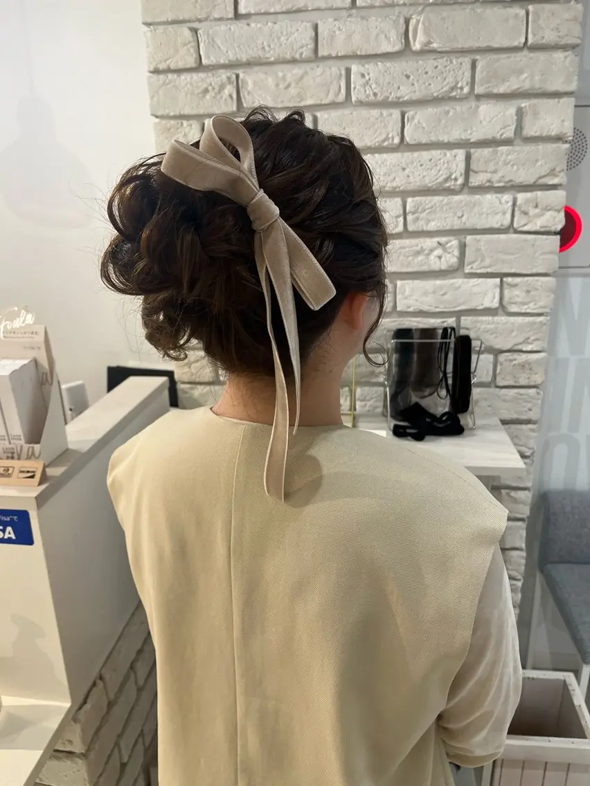 ロング ヘアアレンジ お団子ヘア りん/ 名古屋ヘアセットの眉毛・アイブロウイメージ