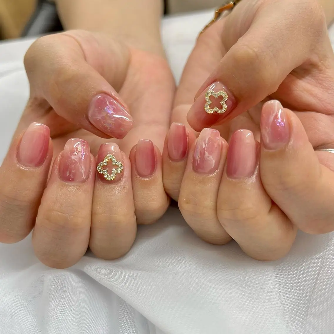 ネイル ハンドネイル フットネイル Nailsalon Fave/Rinaのネイルデザイン