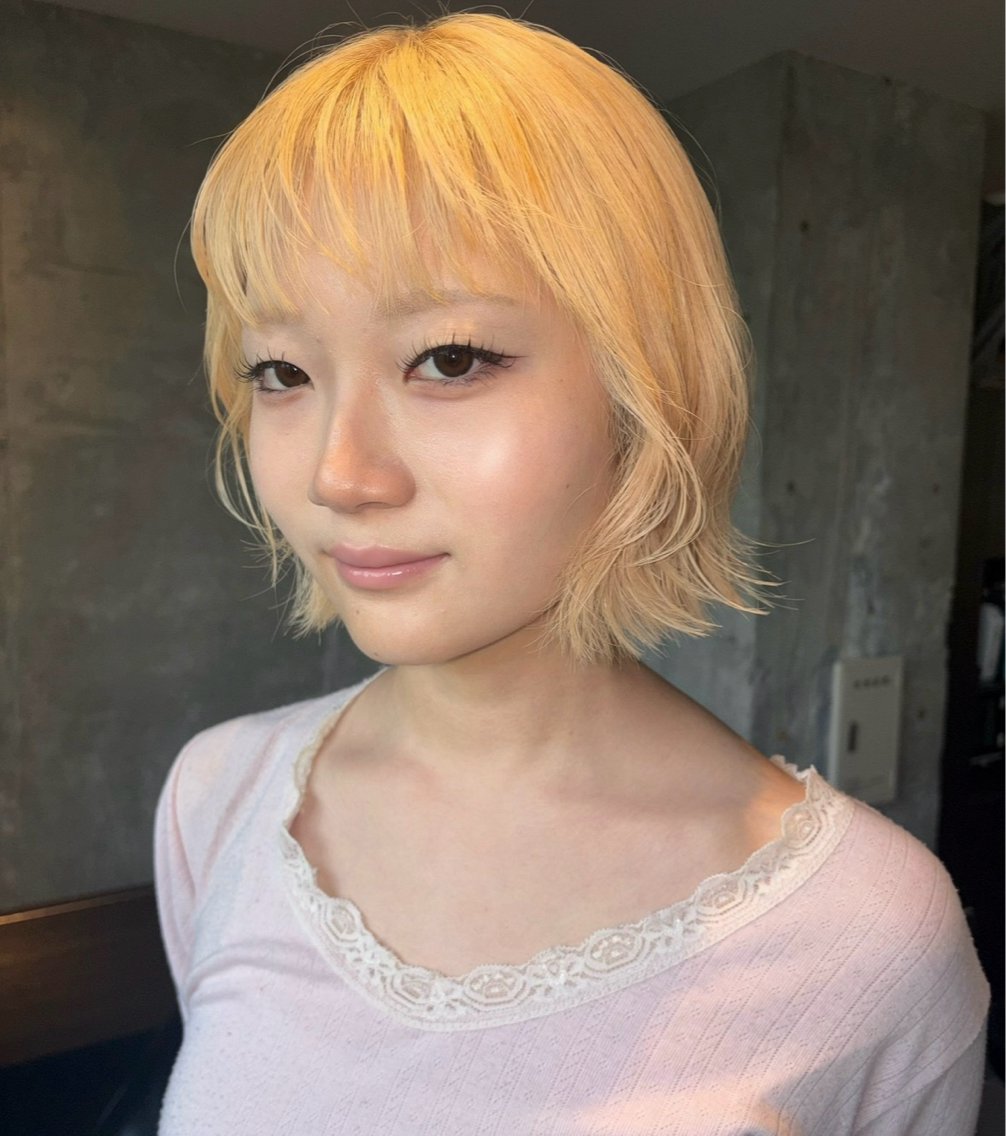 U24ミニモ学割💟全体ケアブリーチ+ケアカラー+整えカット+クイックトリートメントの写真