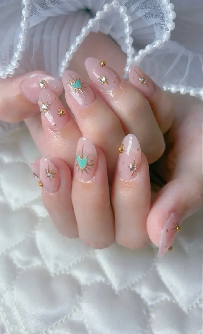 ネイル mimi👑 kiyomiのネイルデザイン