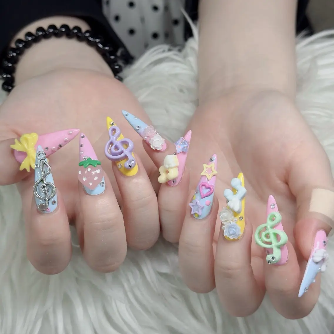 ネイル フットネイル フレンチネイル グラデーション 韓国ネイル ロングネイル ハンドネイル Hani Nail Salonのネイルデザイン