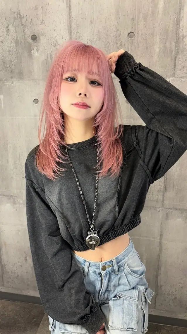 セミロング カラー 古橋 瑞希のヘアスタイル