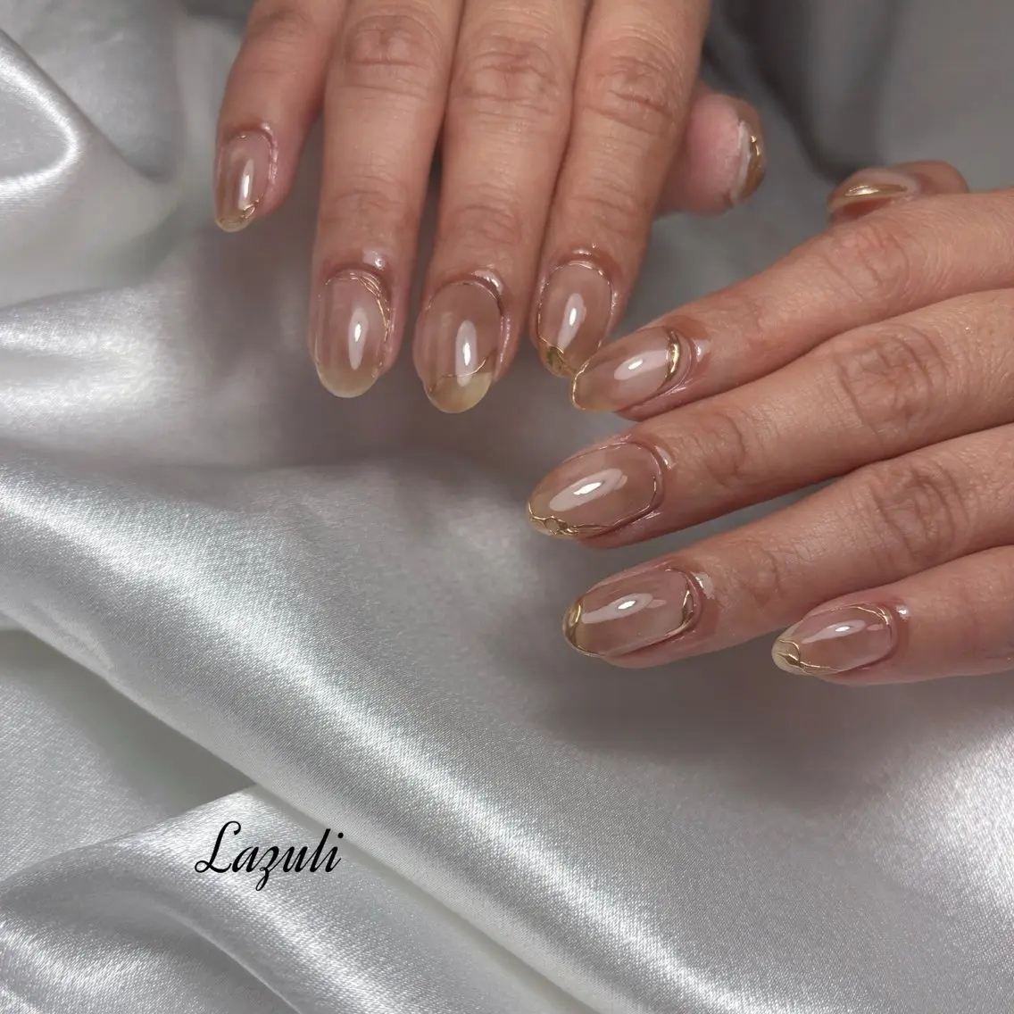 ショート ハンドネイル Lazuli 💎のネイルデザイン