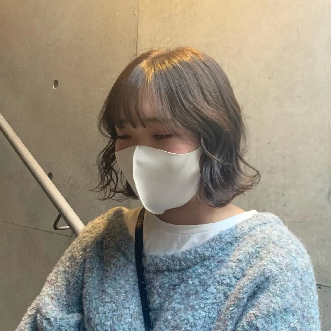 ショート カラー ヘアアレンジ グレージュ 七原 海夕のヘアスタイル