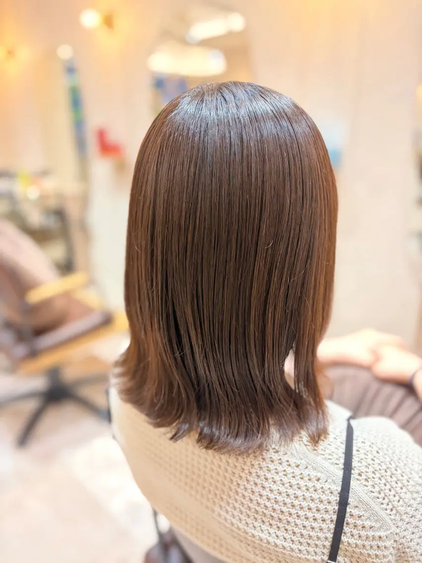 セミロング カラー 菅原 渚のヘアスタイル