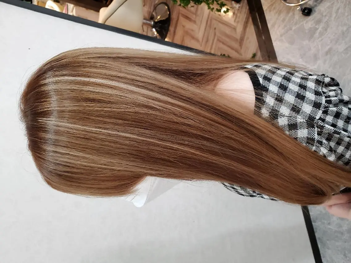 ロング カラー ハイライトカラー ハイライト 小島　崇義 ブリーチお任せ下さいのヘアスタイル