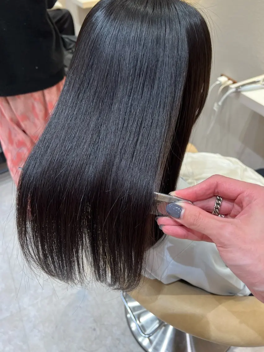 セミロング カラー カット ヘアカラー トリートメント レイヤーカット/ 顔周り 五島巨幹のヘアスタイル