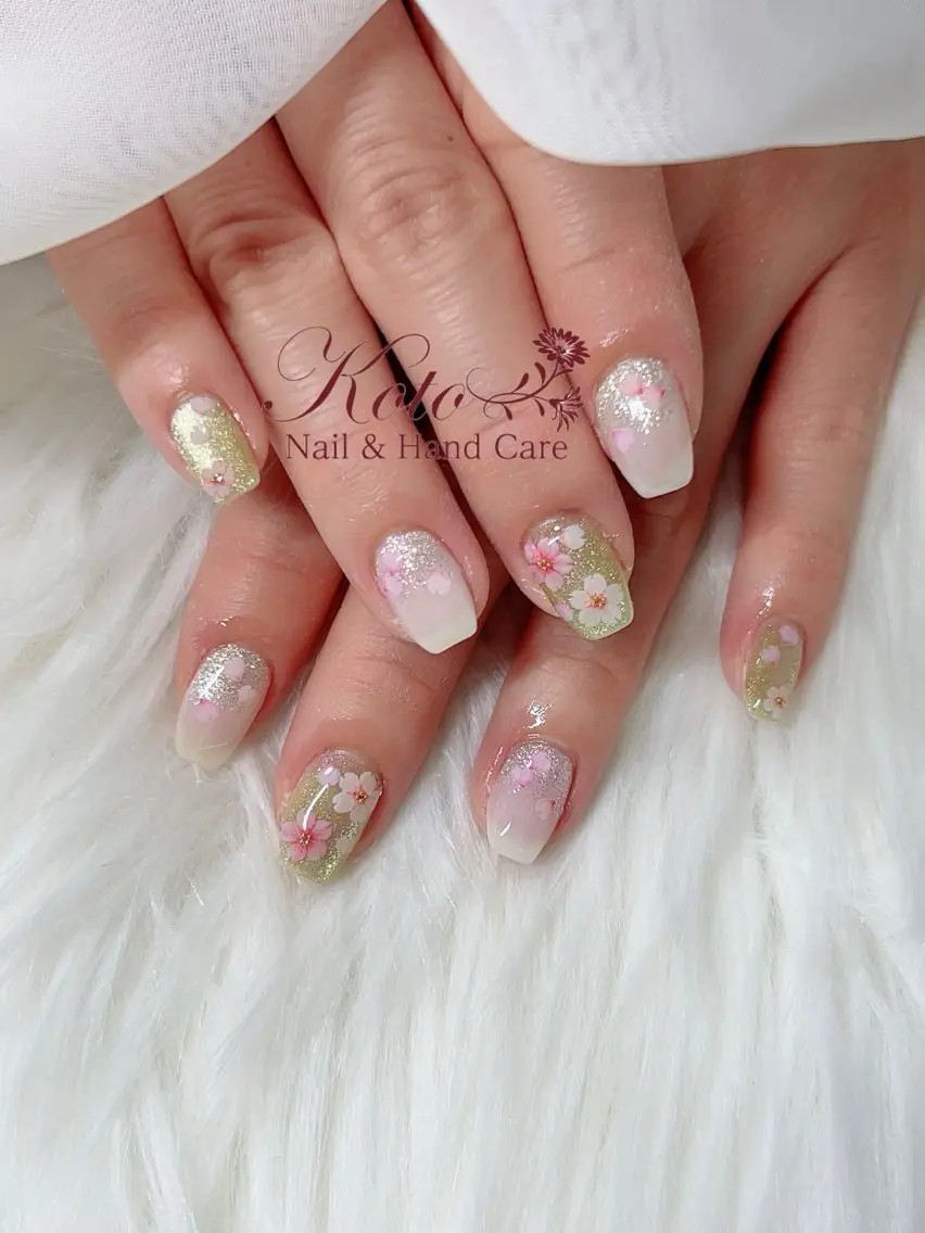 ネイル 長さ出し ジェルネイル 持ち込み ニュアンスネイル 赤色 ハンドネイル Nail Salon KOTOのネイルデザイン