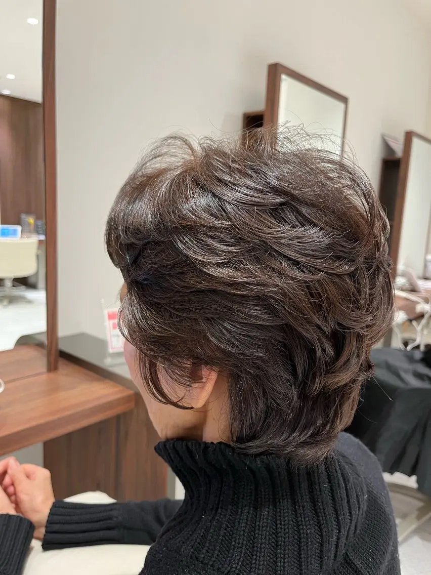 ショート カラー パーマ ハイライトカラー ボブ くびれヘア ハイライト 髪質改善 河津 太郎のヘアスタイル