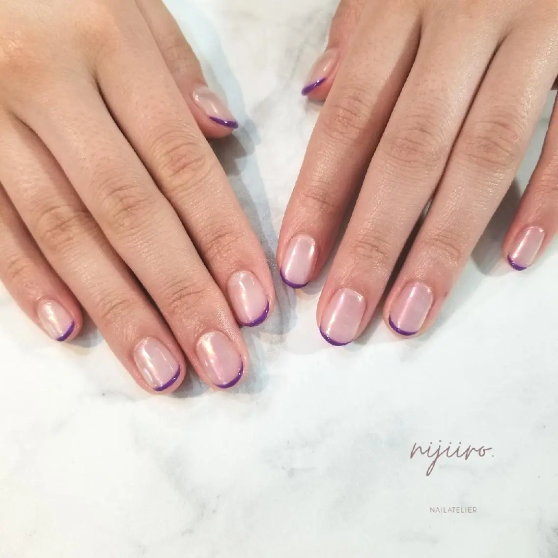 ネイル フレンチネイル ミラーネイル ハンドネイル nijiiro🌈 サトウのネイルデザイン