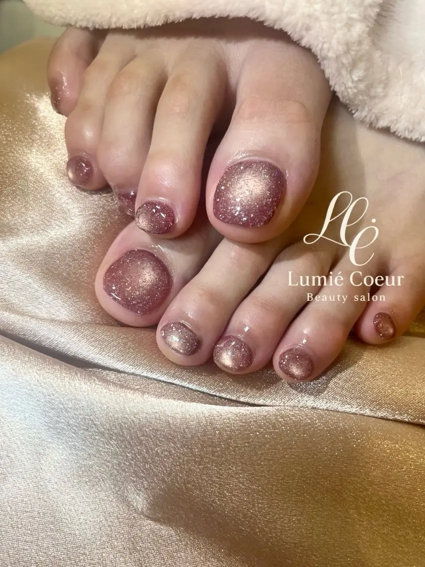 ネイル フラッシュネイル フラッシュマグ キラキラネイル フットネイル LumiéCoeur Nanaeのネイルデザイン