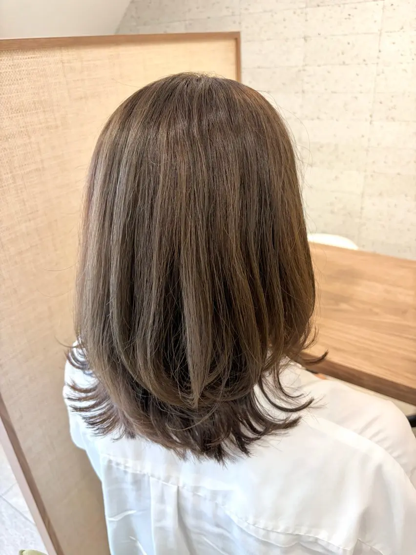 セミロング カラー ヘアカラー トリートメント 澤田 華月のヘアスタイル