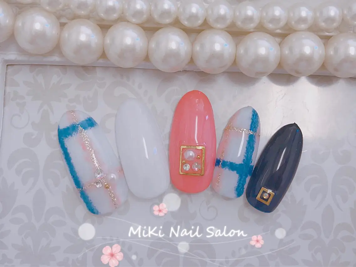ネイル MiKi Nai池袋 長さだし得意のネイルデザイン