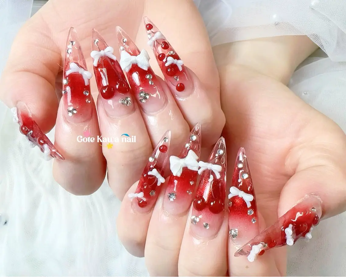 ネイル 持ち込み 赤色 夏ネイル ハンドネイル ハンドケア Gote Kawa nail salonのネイルデザイン